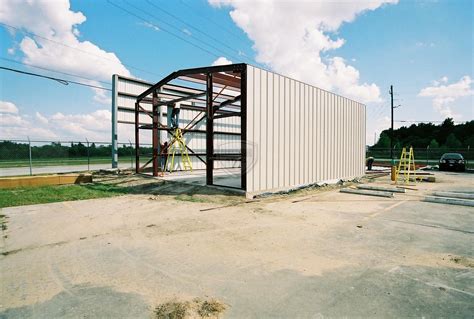 house & workshop in metal building in central illinois|independent houses for sale.